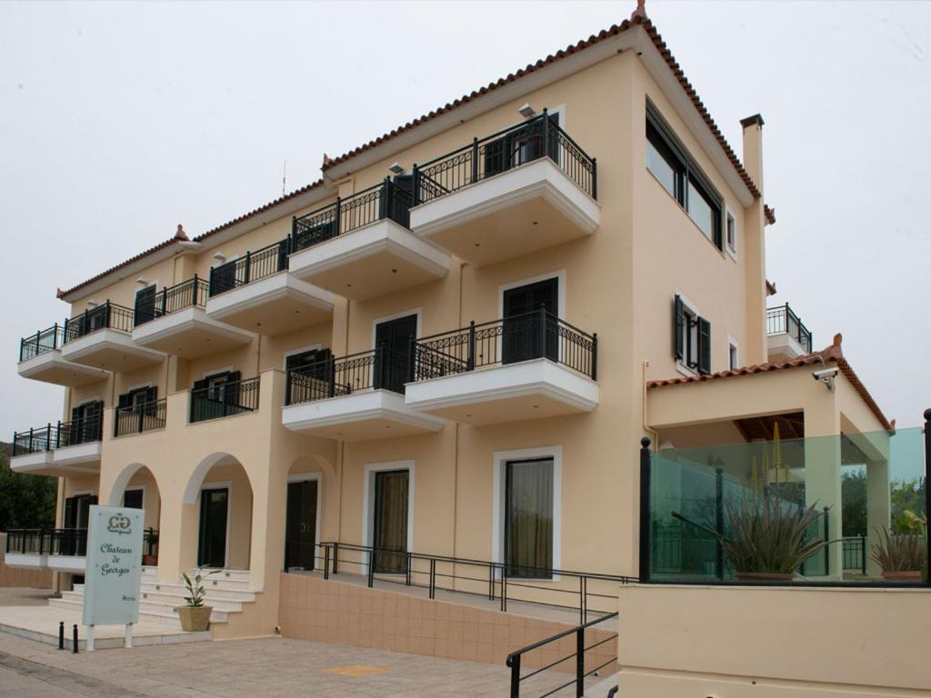 Chateau De Georges Gythio Esterno foto